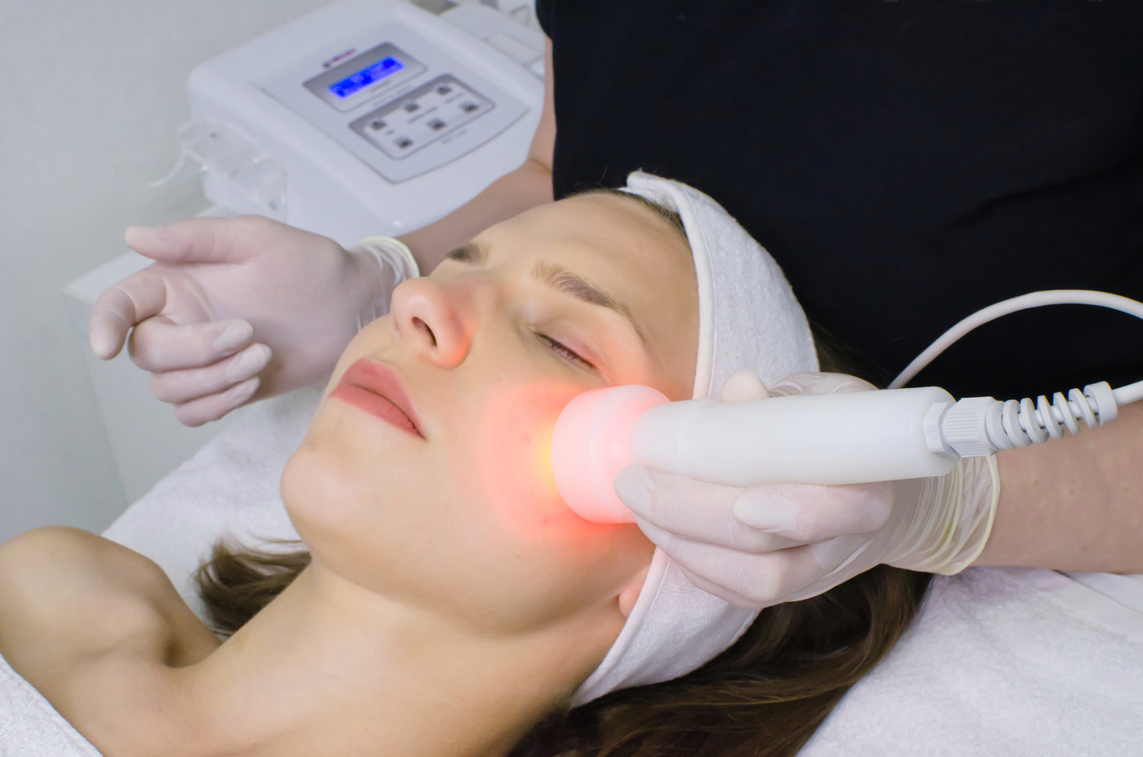 Benefits of Red Light Therapy for your Skin