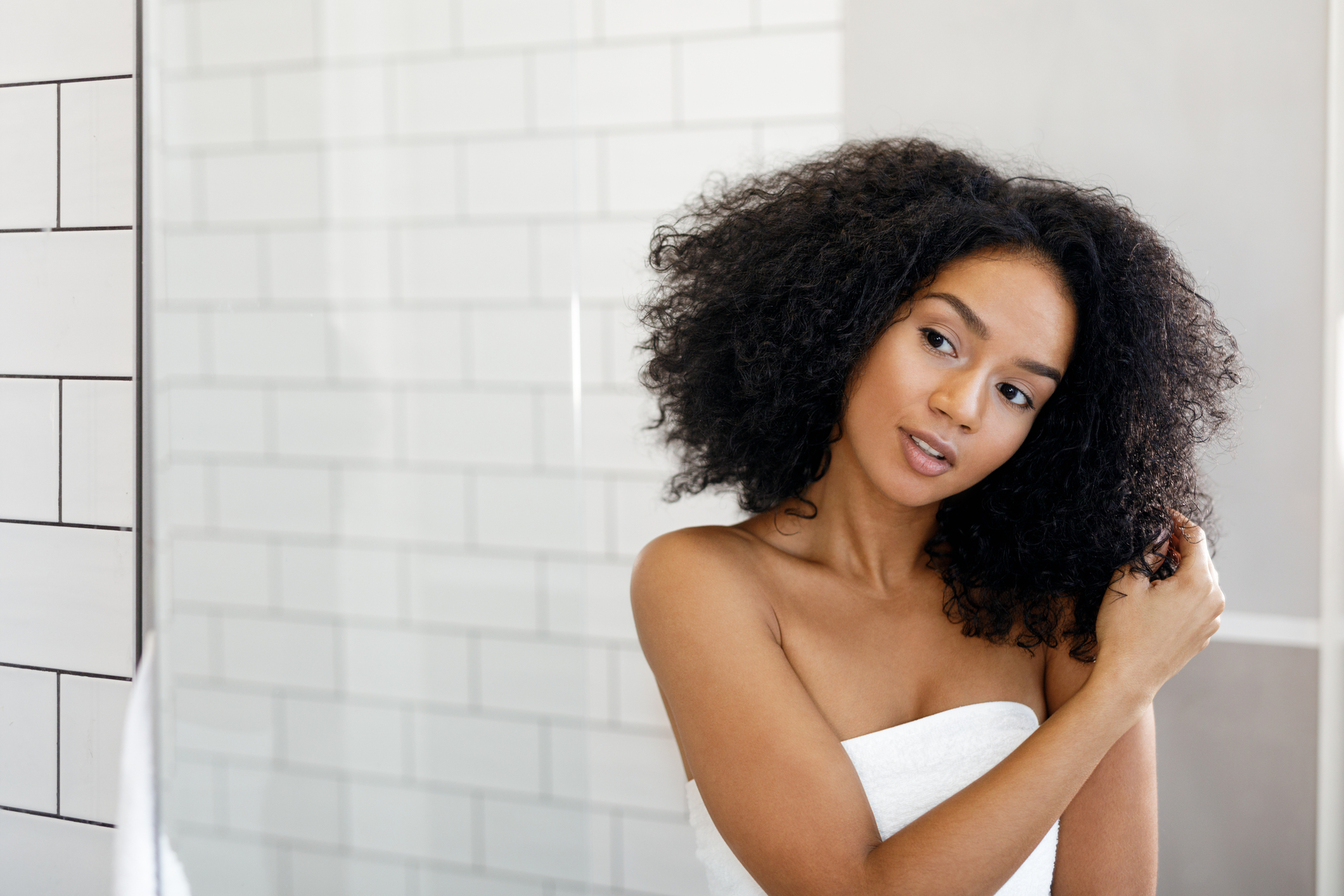 Getting to Know Your Hair: Greasiness, Elasticity, and Curl Pattern